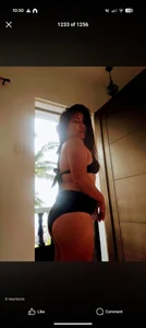 sexy_carla Cooling.. Pic