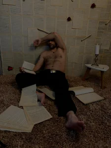 jonasbeards Thoughtful and romantic bohemian Hình 4