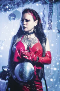 MorganaCrowleyのA Shiny Black Christmasの 5枚の写真