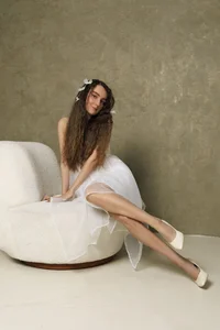 CloudGrace Does white suit me? Pic 4