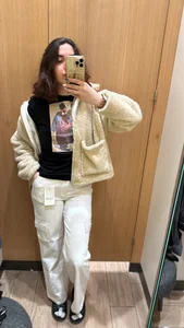 Public de NoraVelour  8 Imagens