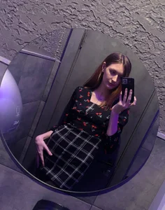 LoraLanett Shirt n skirt <3 Pic 3