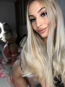 Ass Parade de AwaLynch  8 Imagens