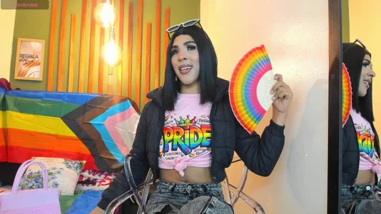 _Natassia_Dreams HAPPY BECAUSE I LIKE TO BE Pic 3