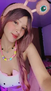 Sofi_cutiee Today I look super pretty 💥🎀 Pic 2