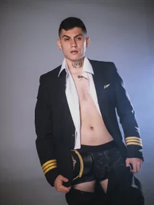 Yeiko_Romero_ kullanıcısının 🎃​Halloween🎃​ albümü -  3 fotoğraf