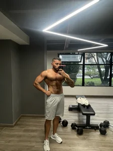 maximusclark1 gym  4. fénykép