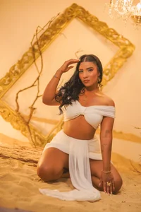 Meganlove__ 🌙 Aphrodite of the Sands зображення