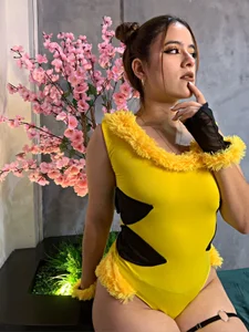 nathalie_rivers Sexy and hot Pic 2