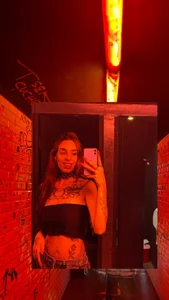 DeenaSweet1 Public Pic 4