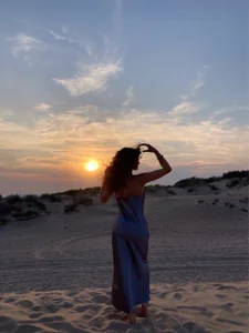 Adel_strongwoman Travel Immagine 