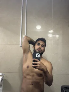 TU-MORENOO Public صورة واحدة|TU-MORENOO Public صورتان|TU-MORENOO Public  صور|TU-MORENOO Public  صورة
