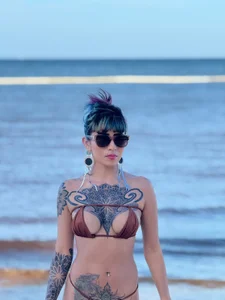 AlissaPeachx A day in the beach with me Pic 3