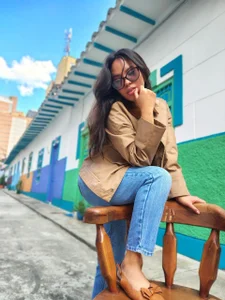 Rose_Allure street flow 사진