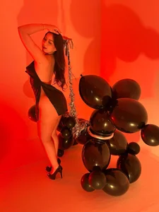 CelestePalmer_ FETISH BALLOON зображення