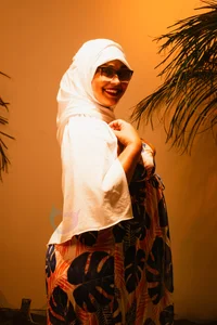 BBWHijabのA very hot summerの枚の写真