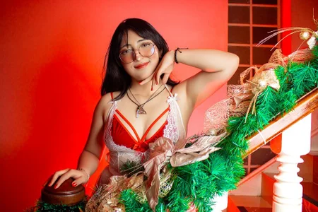 SaraMartini1 MERRY CHRISTMAS 🎄💗 Pic 2