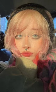 Lollyshy Public Foto 4