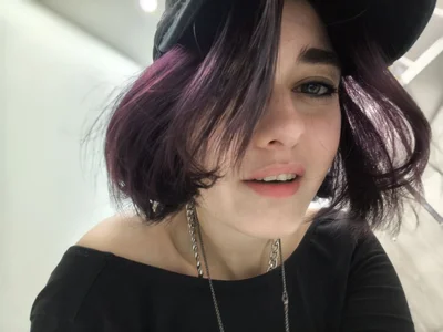 ❤️❤️❤️ de NadaSidles  3 Imagens