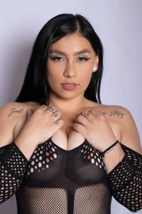 Milf_NaomiBraunx Public Pic 3