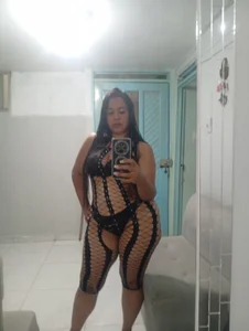 LeilaTaylor lingerie 💜 Pic