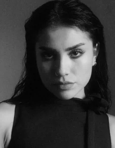 Zdjęcia AlmaBlaze Face: 