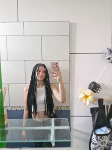 MargeretShalaのPublicの 3枚の写真