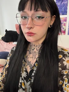 face_error's XXX Nude Photo 1