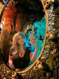 MilaSweetie Public Foto