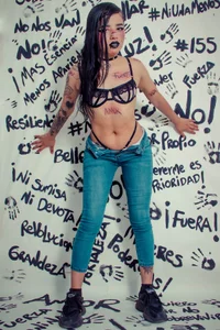 aliice_walker_ Feminine power Pic