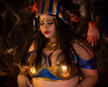 EYMI_TOMSOM SEXY CURVY EGYPTIAN Foto 2