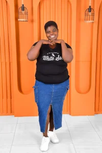 ebony_bbw254: Public ( 5 фото)
