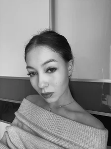 it's me in real life od RenateRansone  5 snímek