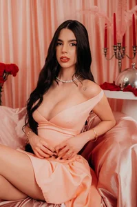 SolAvelarCan i be ur valentine?🌹图片 3