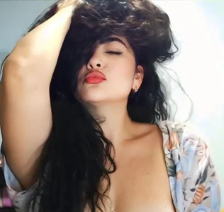 tammy de tammy_crush  2 Imagens