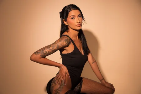 StefanyRoss SEXY AND FLIRTY Poză 4