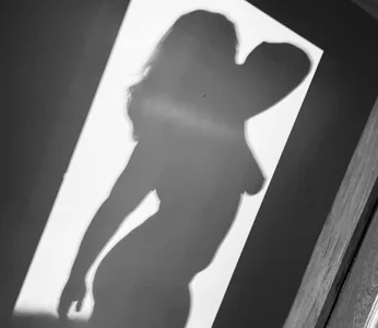 Susana_Williamss Naughty Silhouette🌙 صورة واحدة|Susana_Williamss Naughty Silhouette🌙 صورتان|Susana_Williamss Naughty Silhouette🌙  3 صور|Susana_Williamss Naughty Silhouette🌙  3 صورة