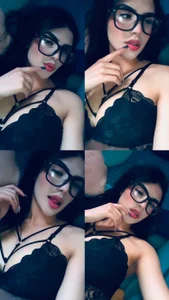 Emmy_devil Public  2টি ছবি