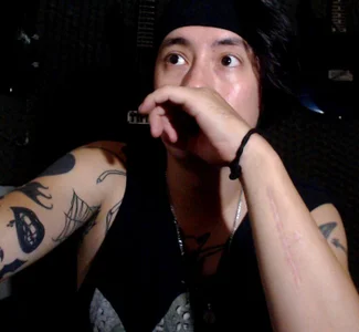 Zdjęcia vampireathome Public:  3