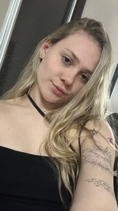 ElizaEnsz Public slika 5