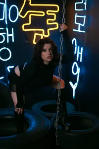 Miki_Kivi 🩶 Immagine  5