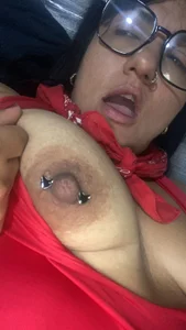 amaia_888 hi love kisses Pic 2