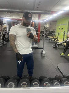 Andy8939 Yopi Poză 5