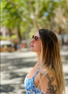 LaceypicPublic图片 5