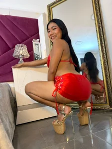 VeraGarnier Public Pic 3