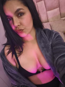 Miaa_Adams_ Public Pic 2