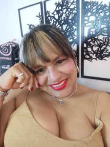 CASUAL IN MY ROOM de Angelabrowm  8 Imagens