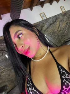 Estefy_gomez09 😍Your favorite fantasy starts with me😍 Pic 4