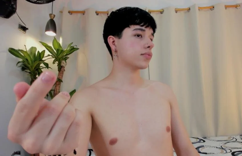 Трендове зображення  5470 mrhot_night