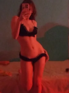 grrr_Rose such tease Pic 2